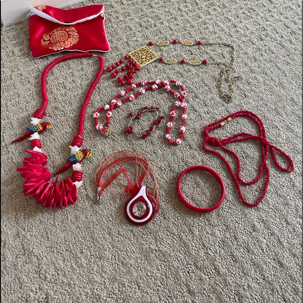 Collection of “Red” Costume Jewelry, Excellent Condition, 9 Pieces
